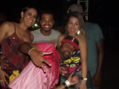Oktober 10 Anos